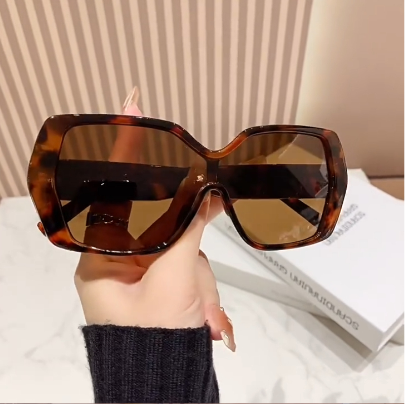 Travel Accessories Brand - ZXIAC Fashion Retro Oversized Square Sunglasses