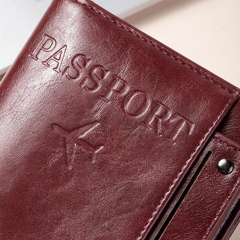 Passport Holder and Wallet in  - Travel Accessories Essentials 评论和价格