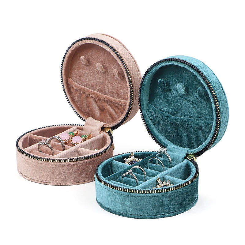 Round Diamond Velvet Travel Je - Accessories Travel Jewelry Box 评论和价格