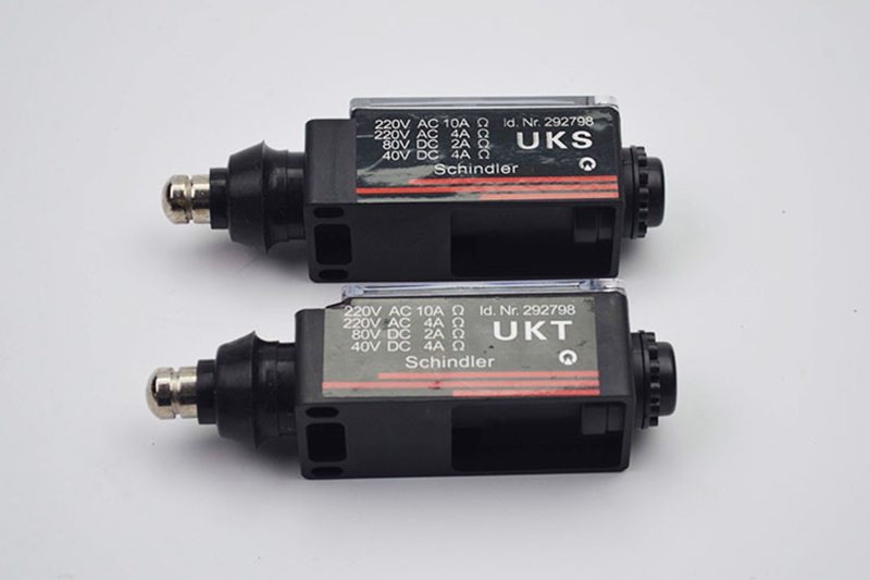3pcs/lot Travel Switch UKS UKT - Travel Accessories Manufacturer 评论和价格