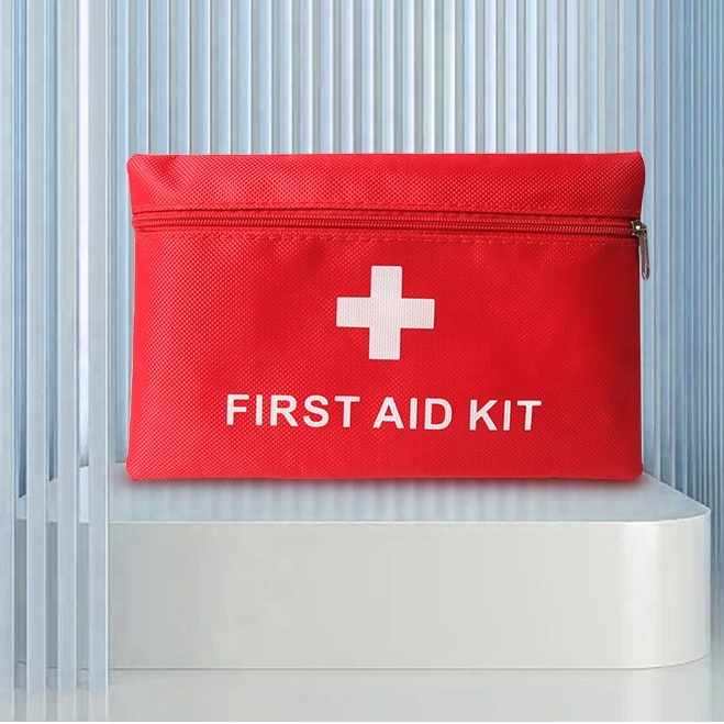 14pcs First Aid Kit Trauma Kit - Travel Accessories Essentials 评论和价格