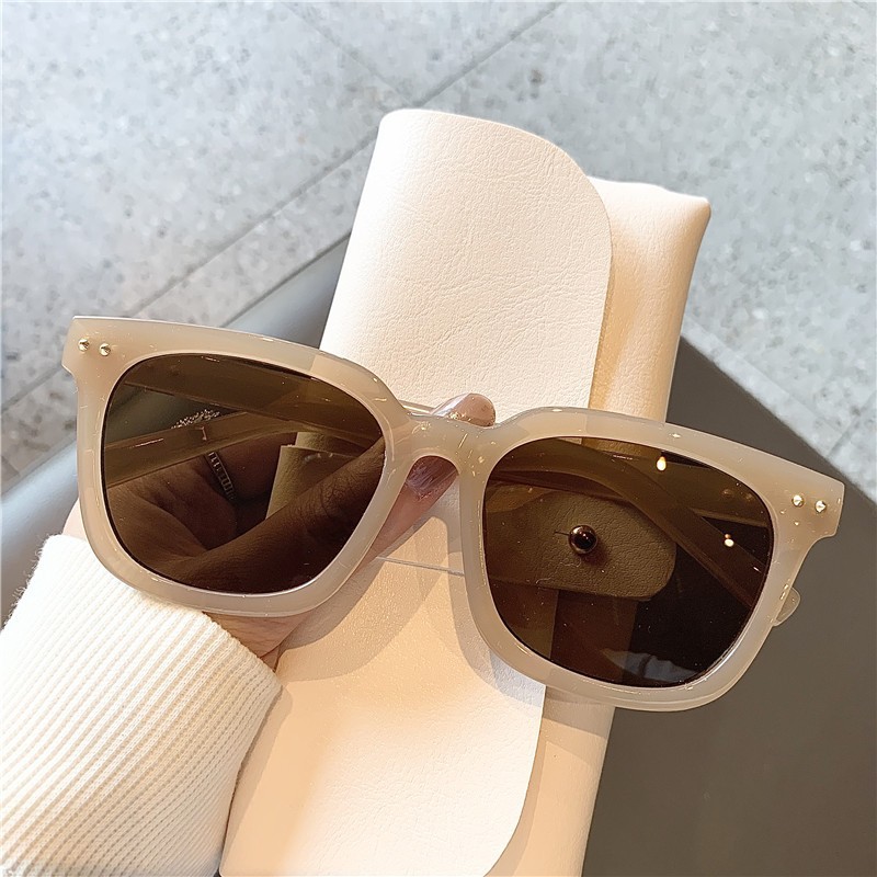 Vintage Brown Oversized Square - Travel Accessories Brand 评论和价格